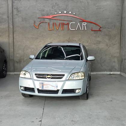 CHEVROLET ASTRA 2.0 MPFI ADVANTAGE 8V FLEX 4P MANUAL CHEVROLET ASTRA 2.0 MPFI ADVANTAGE 8V FLEX 4P MANUAL